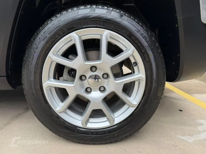 Renegade 1.8 16V Flex Sport 4P Automático