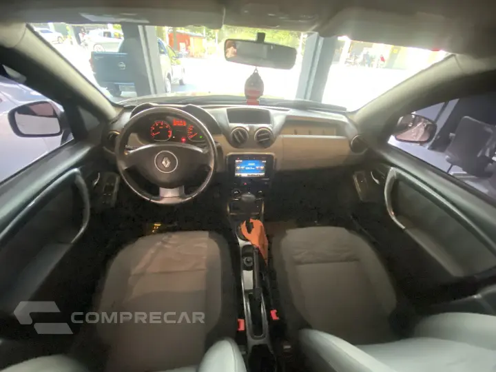 DUSTER 2.0 Tech Road II 4X2 16V