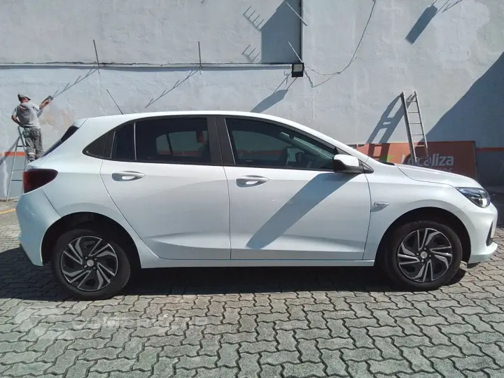 ONIX 1.0 TURBO FLEX LT AUTOMÁTICO
