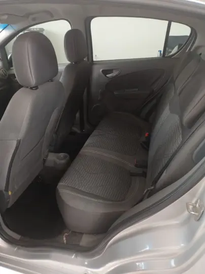 Palio 1.0 4P FLEX ATTRACTIVE