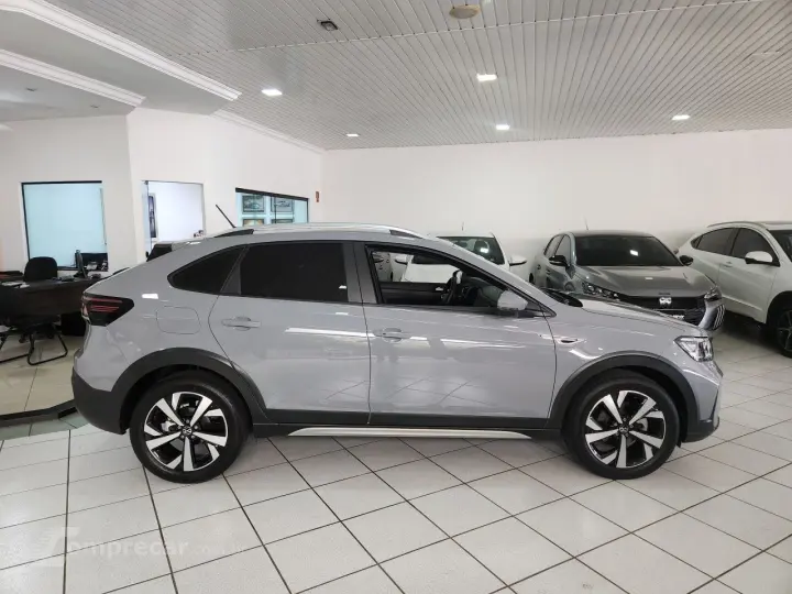 Nivus 1.0 4P FLEX 200 TSI HIGHLINE TURBO AUTOMÁTICO