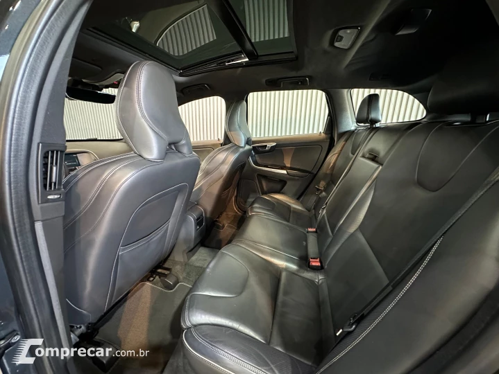 XC60 2.0 T5 R DESIGN TURBO GASOLINA 4P AUTOMÁTICO