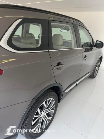 OUTLANDER 3.0 GT 4X4 V6 24V