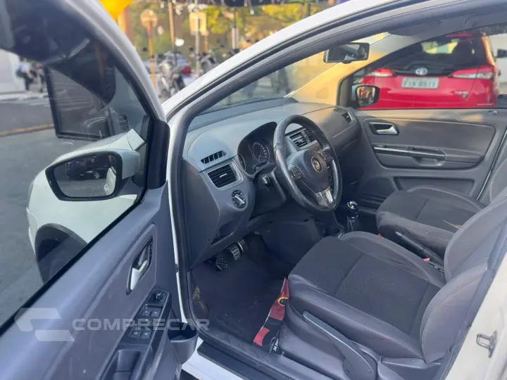 SPACE CROSS 1.6 MI 8V