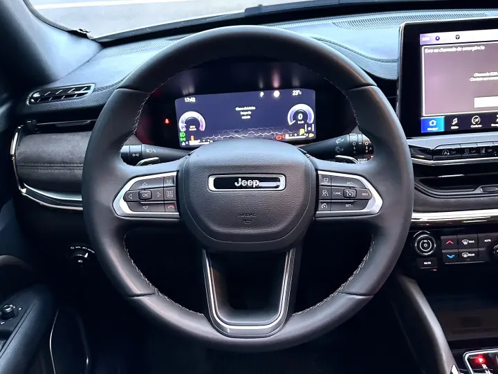 COMMANDER 1.3 T270 TURBO FLEX OVERLAND AT6