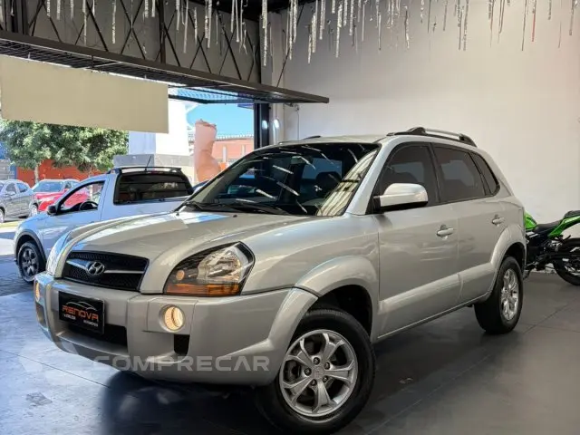 TUCSON - 2.0 MPFI GLS 16V 143CV 2WD 4P AUTOMÁTICO