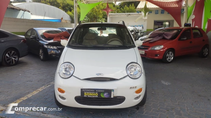QQ 1.1 MPFI 16V