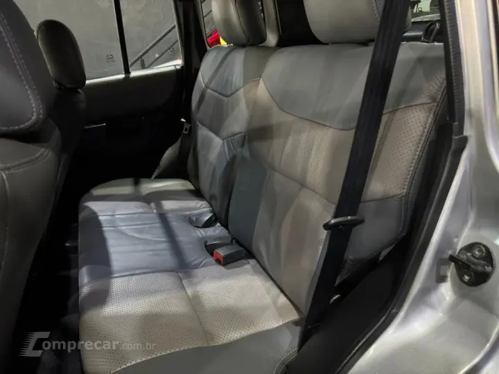 PAJERO TR4 2.0 4X4 16V 131CV GASOLINA 4P MANUAL