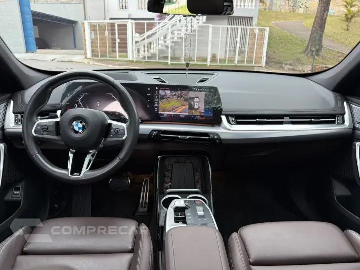 X1 2.0 16V Turbo Sdrive20i M Sport
