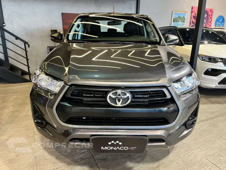 Hilux Caminhonete 2.8 16V 4P SR 4X4 DIESEL CABINE DUPLA AUTO