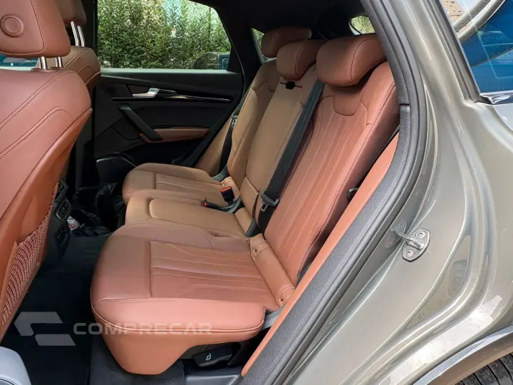 Q5 2.0 55 Tfsie Phev Sportback Performance Black Quattro S T