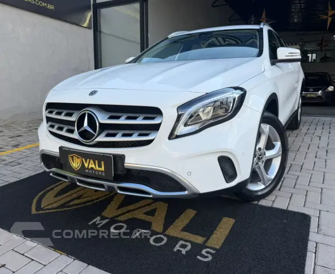 GLA 200 Advance 1.6/1.6 TB 16V Flex Aut.