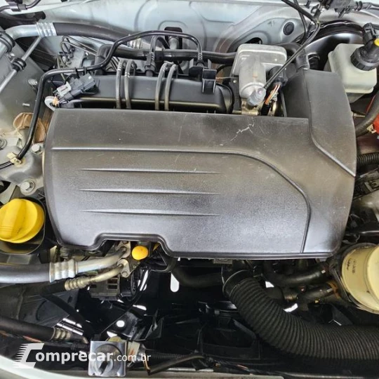 SANDERO EXP1016V
