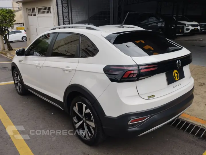 Nivus 1.0 4P FLEX 200 TSI HIGHLINE TURBO AUTOMÁTICO