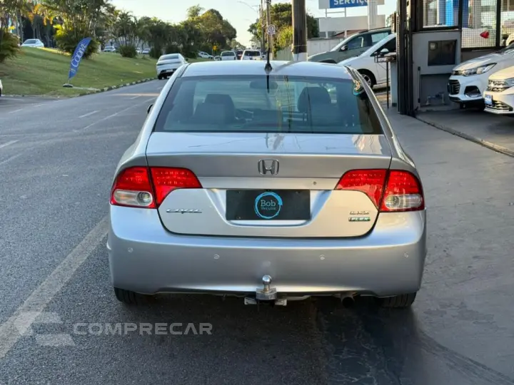 Civic Sedan LXS 1.8/1.8 Flex 16V Aut. 4p