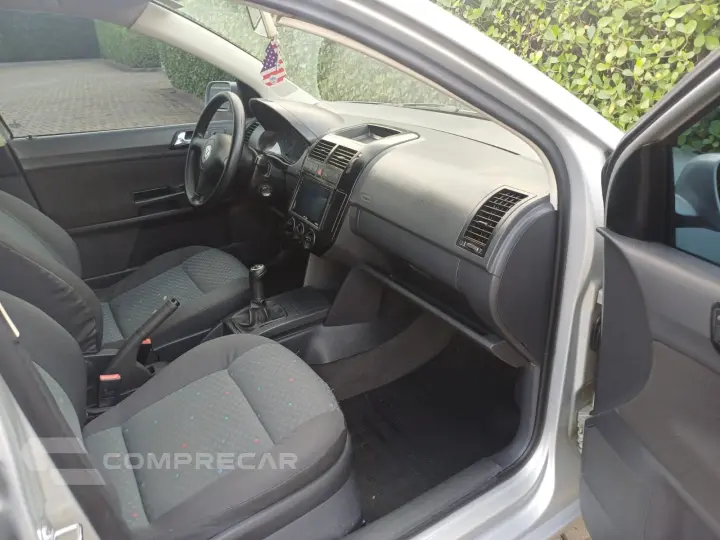 POLO 1.6 MI 8V