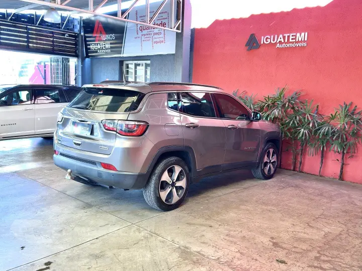 COMPASS 2.0 16V DIESEL LONGITUDE 4X4 AUTOMÁTICO