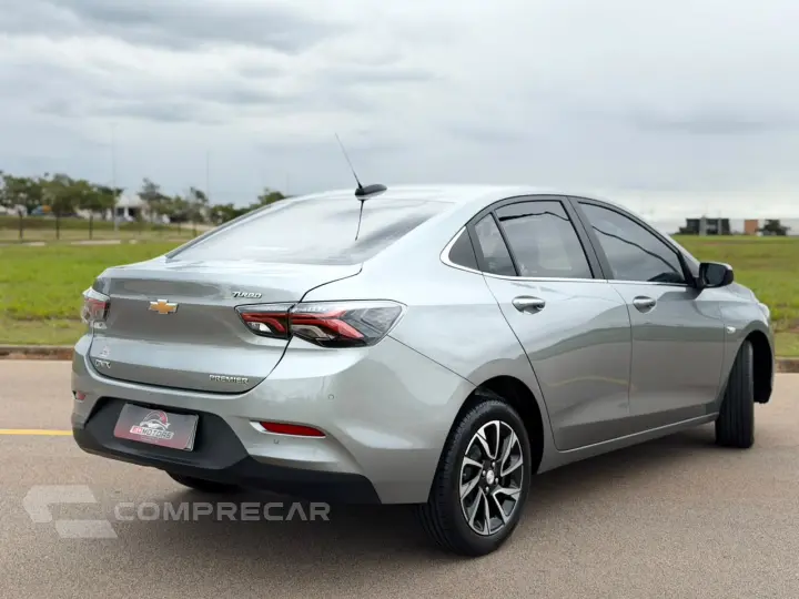 ONIX 1.0 Turbo Plus Premier