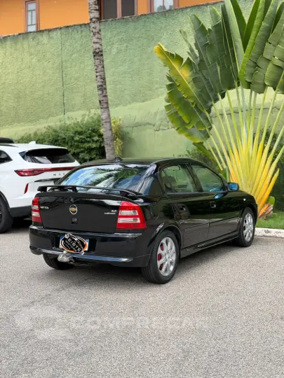 ASTRA 2.0 MPFI Advantage 8V