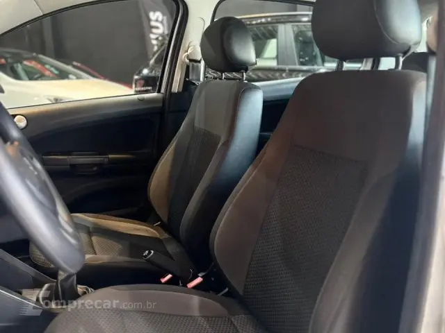 GOL - 1.0 12V MPI TOTAL 4P MANUAL