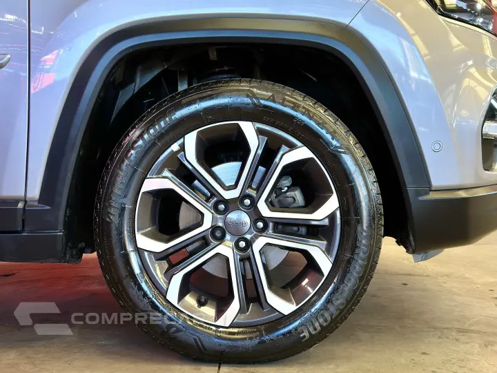 COMMANDER 1.3 T270 TURBO FLEX LIMITED AT6