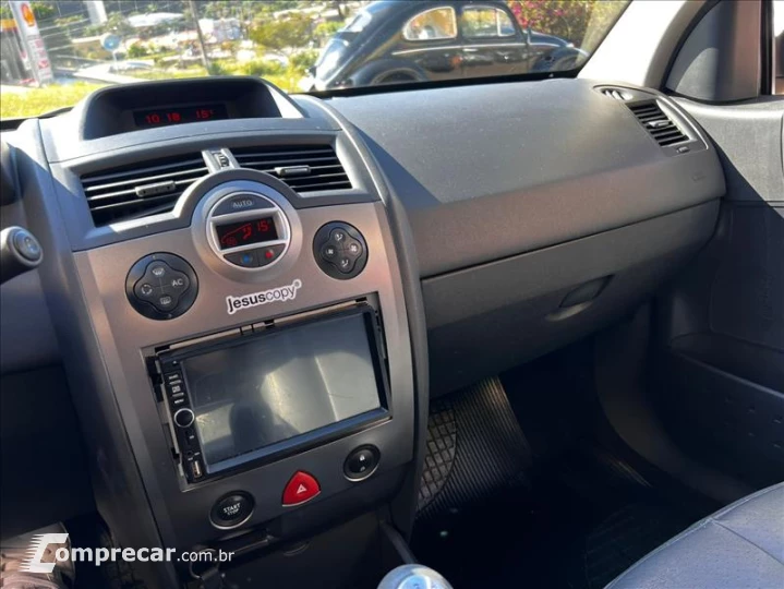 MÉGANE 1.6 Dynamique Grand Tour 16V