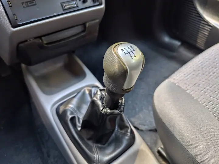 CLASSIC 1.0 MPFI LS 8V FLEX 4P MANUAL