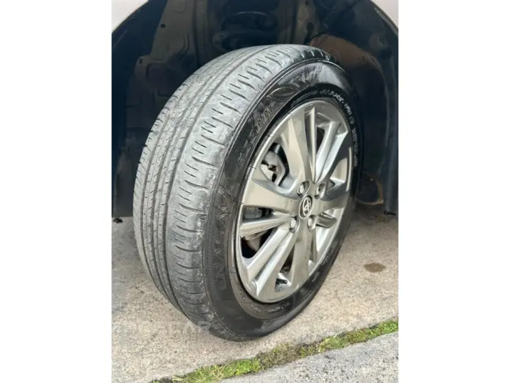 YARIS 1.5 16V FLEX SEDAN XL PLUS CONNECT MULTIDRIVE