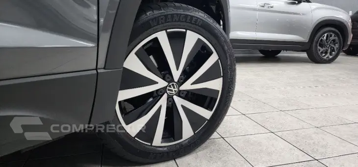 TAOS Highline 1.4 250 TSI Flex Aut.