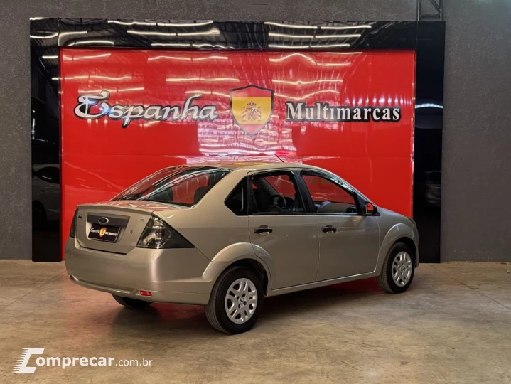 Fiesta 1.6 Rocam Sedan 8V Flex 4P Manual