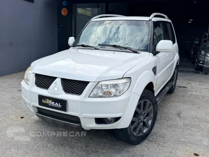 PAJERO TR4 2.0 4X2 16V 140CV FLEX 4P AUTOMÁTICO