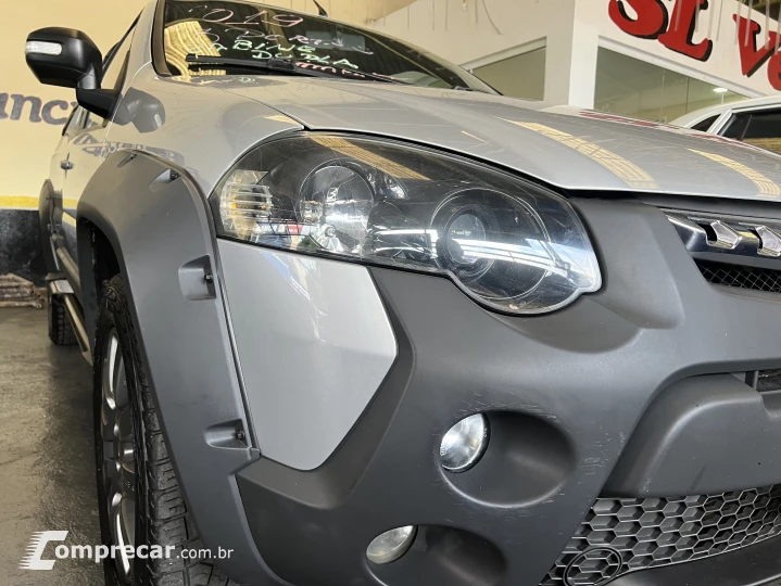 STRADA 1.8 MPI Adventure CD 8V