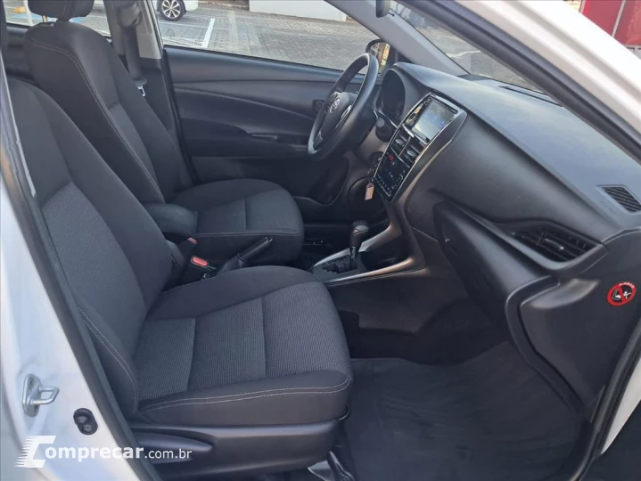 YARIS 1.5 16V FLEX SEDAN XL LIVE MULTIDRIVE