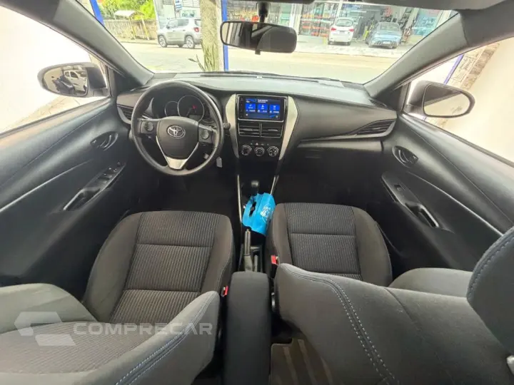 YARIS XL Live 1.3 Flex 16V 5p Aut.