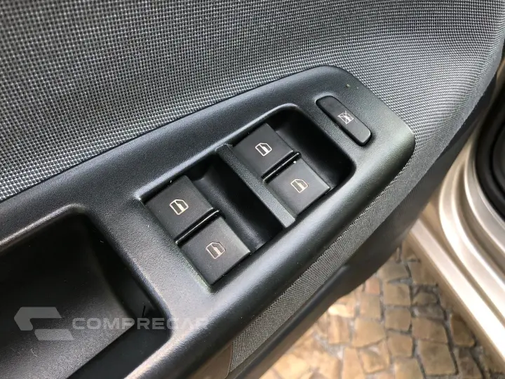 Polo Sedan 1.6 Mi 8V Flex 4P Automatizado