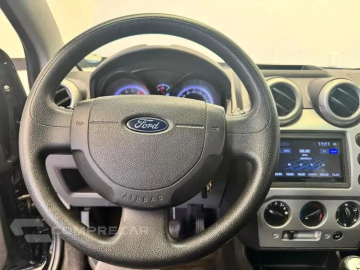 FIESTA 1.6 SE SEDAN 8V FLEX 4P MANUAL