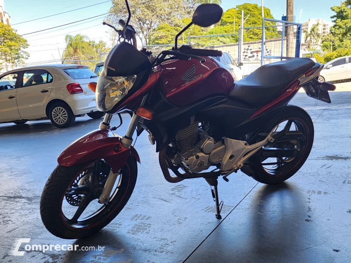 CB300