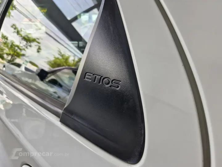 ETIOS 1.5 XLS SEDAN 16V FLEX 4P MANUAL