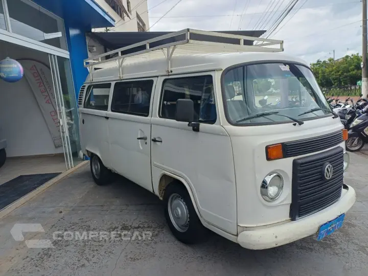 Kombi 1.4 FLEX STD 9 LUGARES
