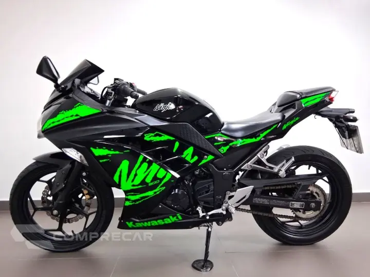 KAWASAKI NINJA 300