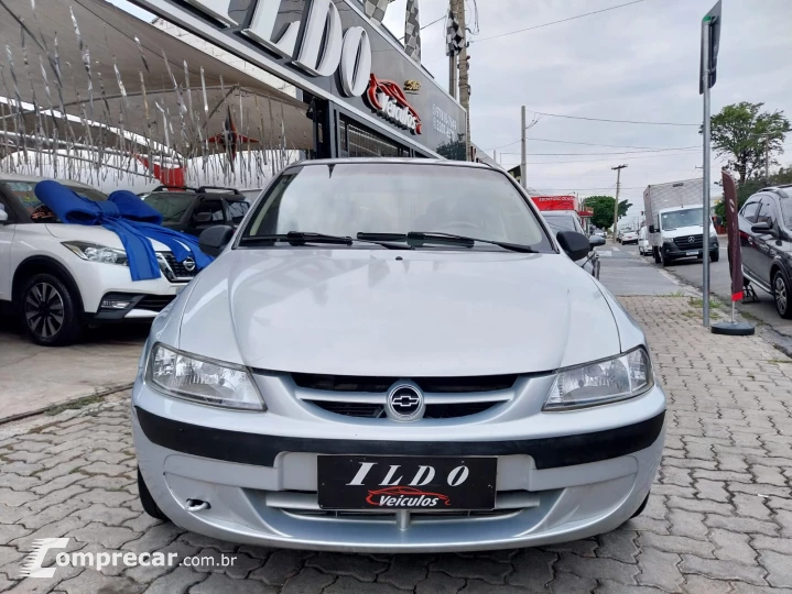CELTA 1.0 MPFI Life 8V