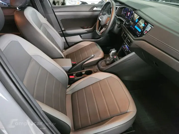 Nivus 1.0 4P FLEX 200 TSI HIGHLINE TURBO AUTOMÁTICO