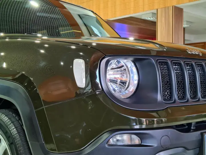 RENEGADE SPORT 1.8 4X2 FLEX 16V AUT.