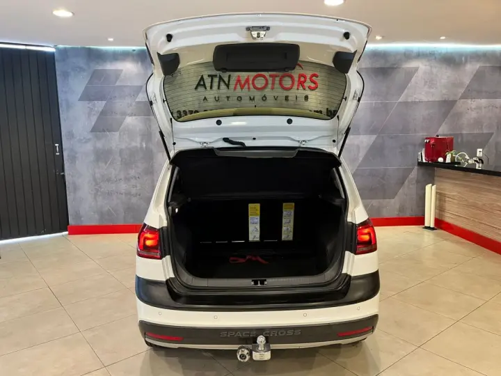 Space Cross 1.6 4P FLEX