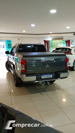 L200 TRITON 2.4 16V Turbo Sport Hpe-s CD 4X4
