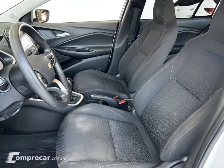 ONIX SEDAN Plus LT 1.0 12V TB Flex Mec.