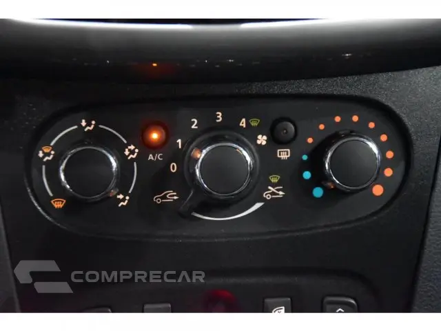 SANDERO - 1.6 16V SCE STEPWAY DYNAMIQUE MANUAL