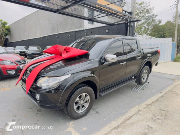 L200 TRITON 2.4 16V Turbo Sport HPE CD 4X4