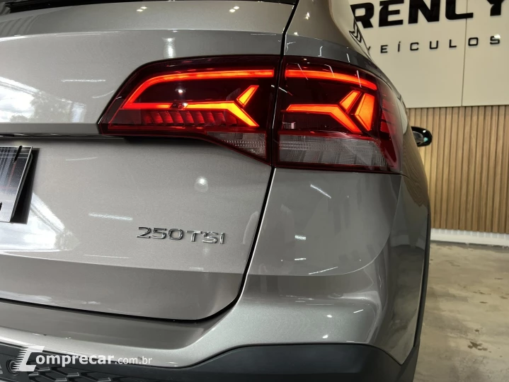 TAOS 1.4 250 TSI TOTAL FLEX HIGHLINE AUTOMÁTICO