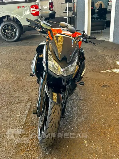 Z 1000
